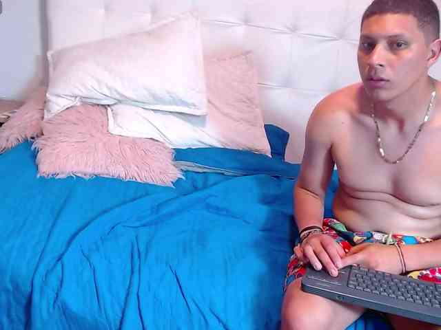 meganandtonny webcam