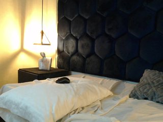 MIAVICTORIA-VC Porn Show