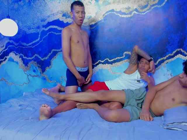 Juicy-Crew
