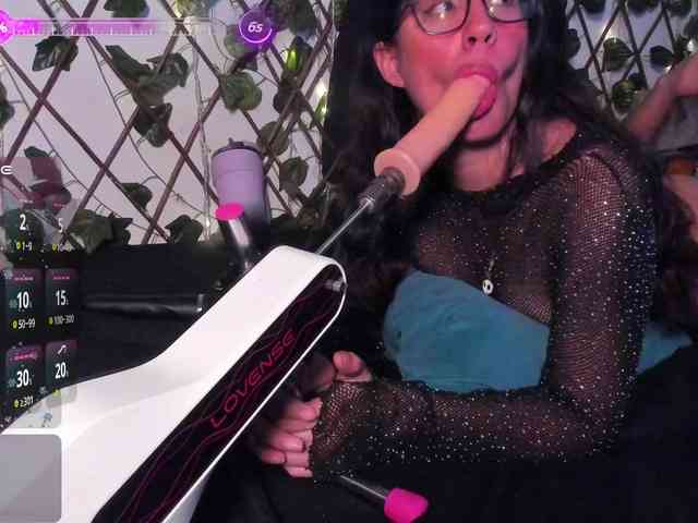 CoralineSanchez webcam