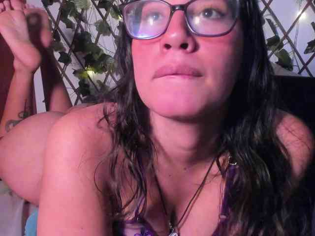 CoralineSanchez webcam