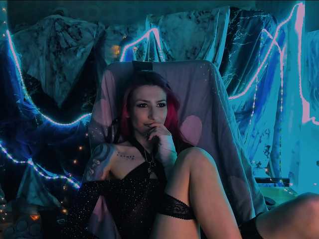 KillerWitch's BongaCams show and profile