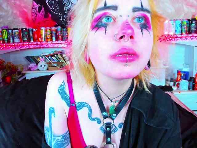 Aru-k0t0 webcam