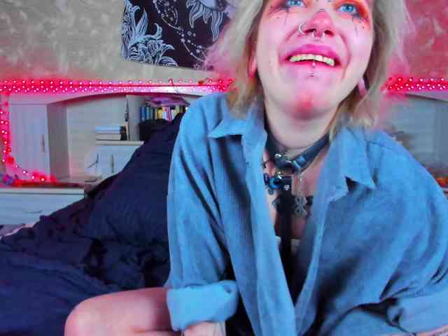 Aru-k0t0 webcam