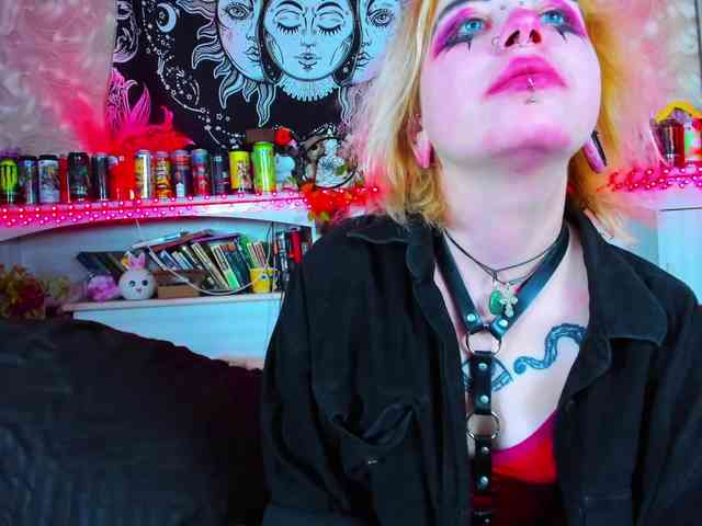 Aru-k0t0 webcam