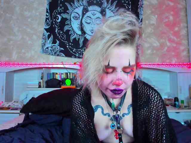 Aru-k0t0 webcam