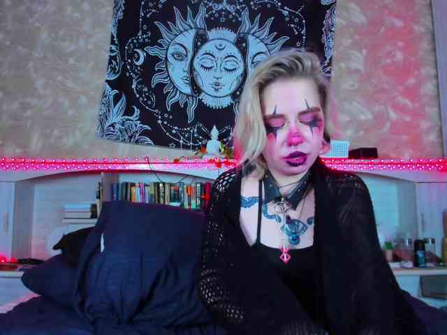 Aru-k0t0 webcam