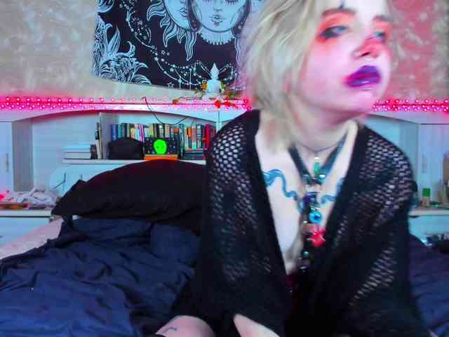 Aru-k0t0 webcam