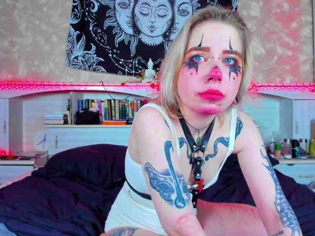 Aru-k0t0 webcam