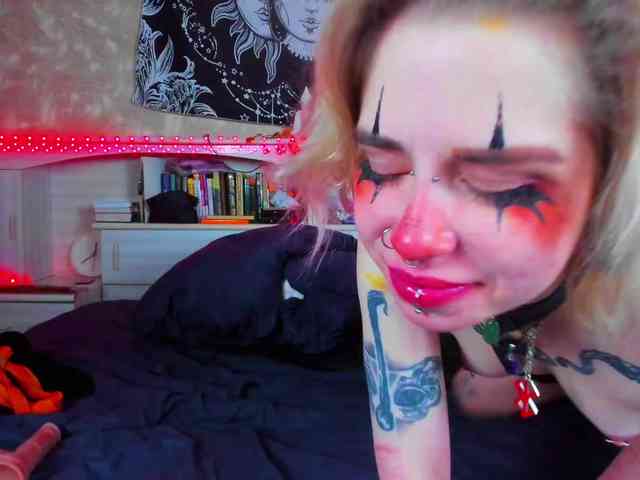 Aru-k0t0 webcam