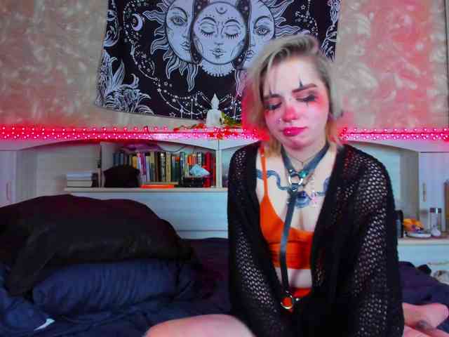 Aru-k0t0 webcam