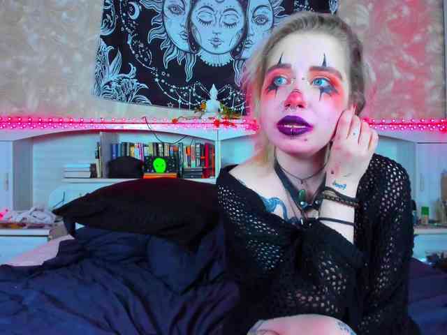Aru-k0t0 webcam