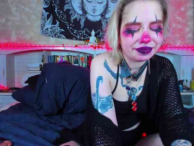 Aru-k0t0 webcam
