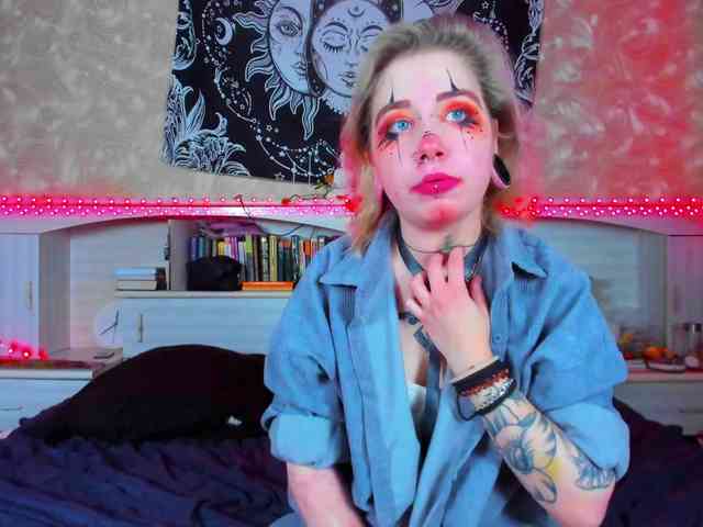 Aru-k0t0 webcam