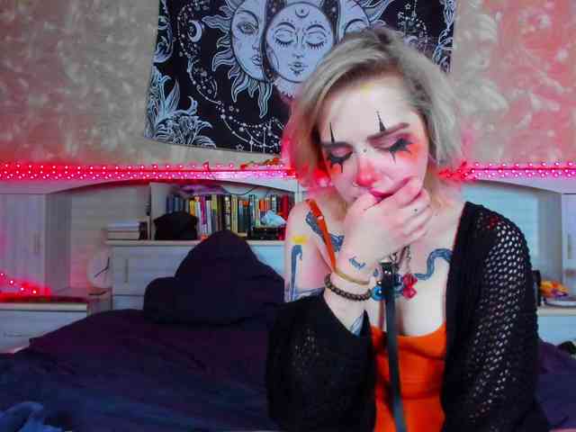 Aru-k0t0 webcam