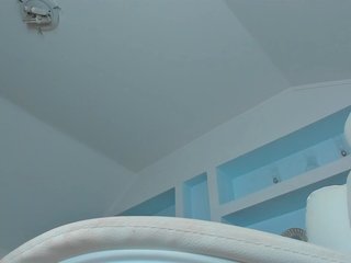 JuicyJulie Porn Show