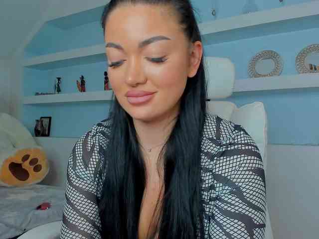 JuicyJulie webcam