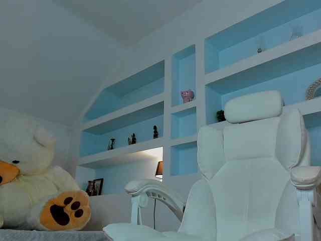 JuicyJulie webcam