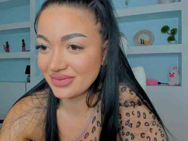 JuicyJulie webcam