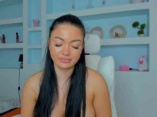 JuicyJulie webcam