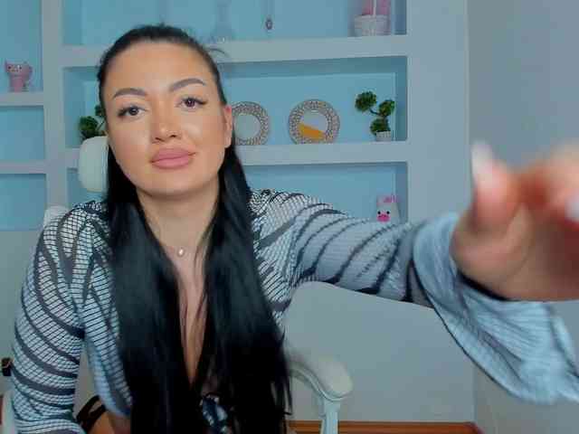 JuicyJulie webcam