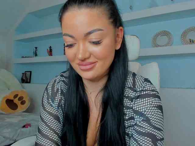 JuicyJulie webcam