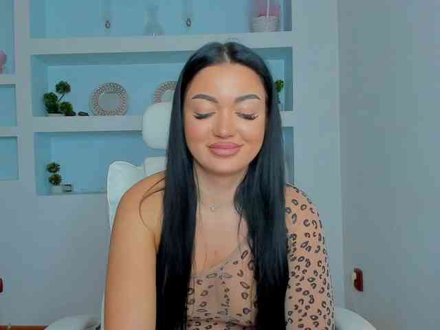 JuicyJulie webcam