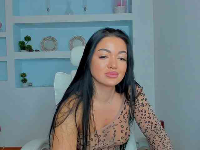 JuicyJulie webcam