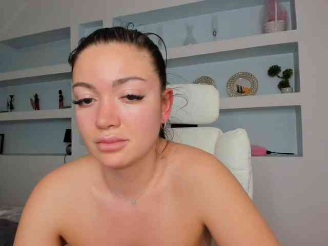JuicyJulie webcam