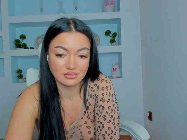 JuicyJulie webcam