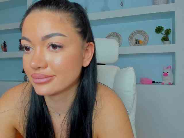JuicyJulie webcam