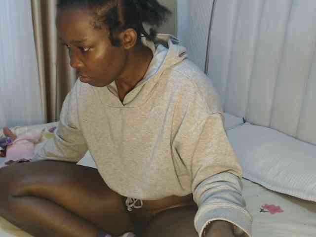cheerycolla11 webcam
