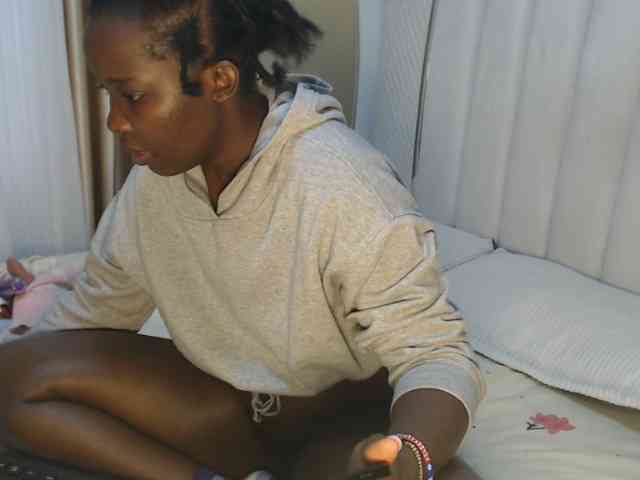 cheerycolla11 webcam
