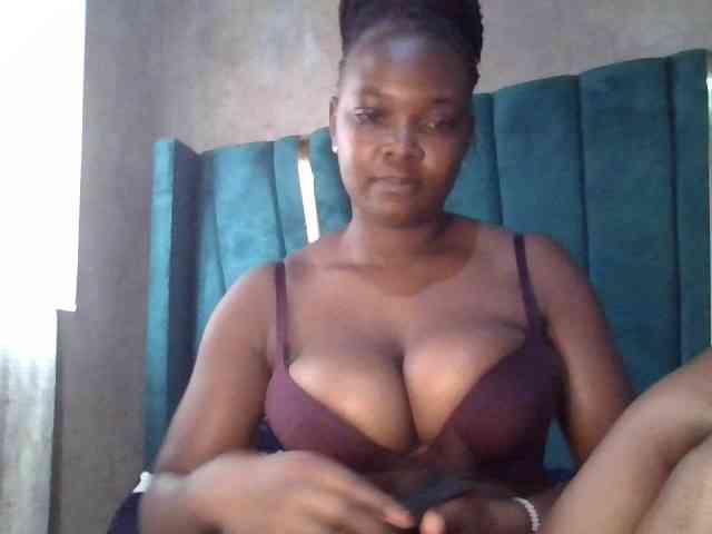 Lovelydoll34 webcam
