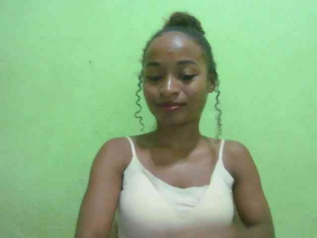 Chou1 Live Webcam on BongaCams