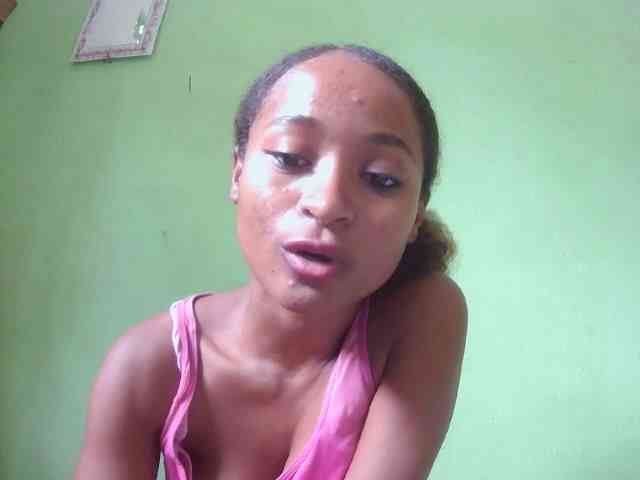 Chou1 Live Webcam on BongaCams