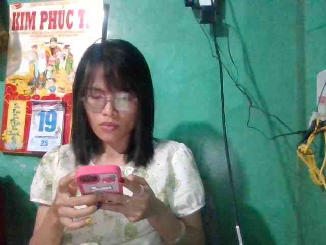 Baby-sexyass69 webcam