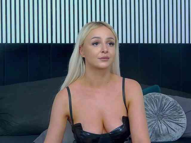 wickeddenise webcam