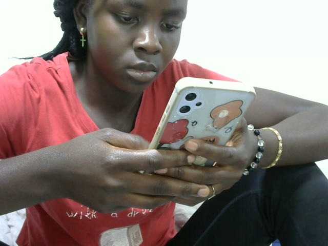  Shaz33 chat room