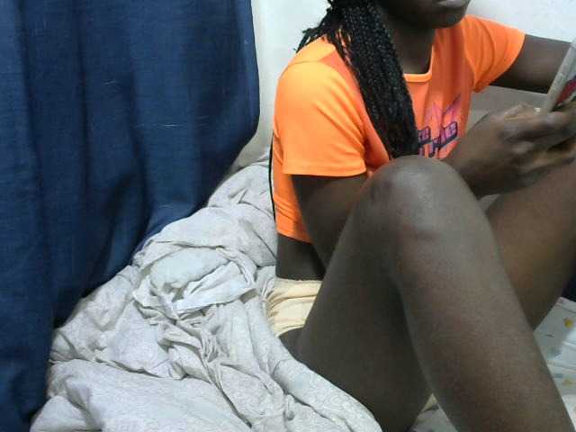  Shaz33 chat room