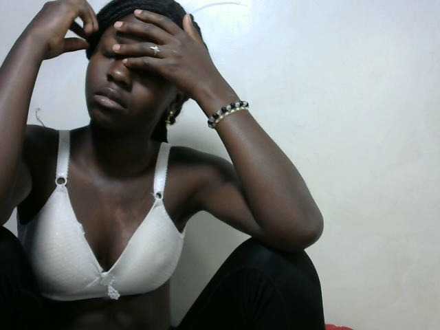  Shaz33 chat room