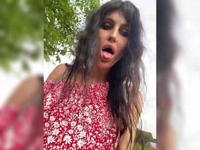 Viktoriia35 Live Webcam on BongaCams