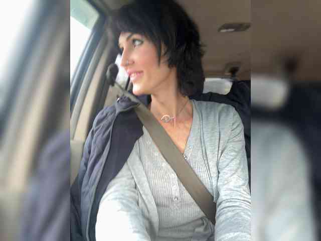 Viktoriia35 Live Webcam on BongaCams