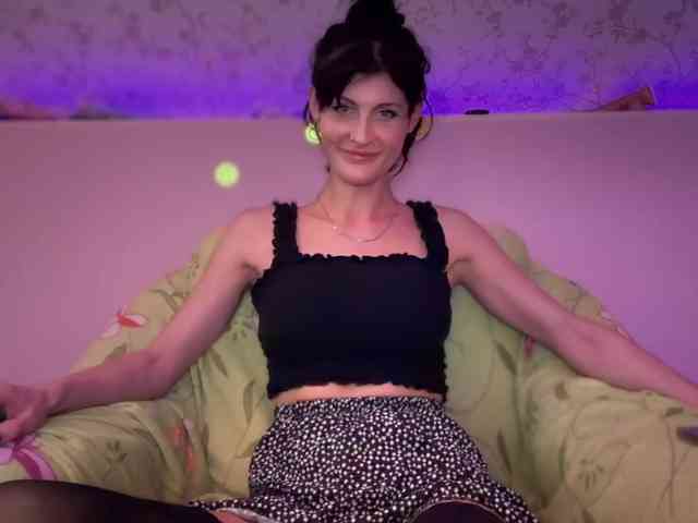 Viktoriia35 Live Webcam on BongaCams