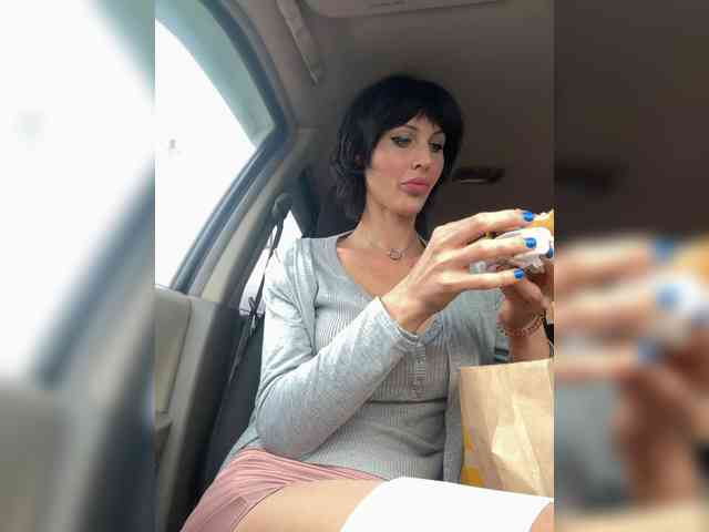 Viktoriia35 Live Webcam on BongaCams
