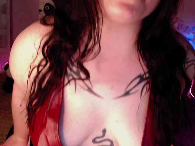 Tenderly-xo webcam