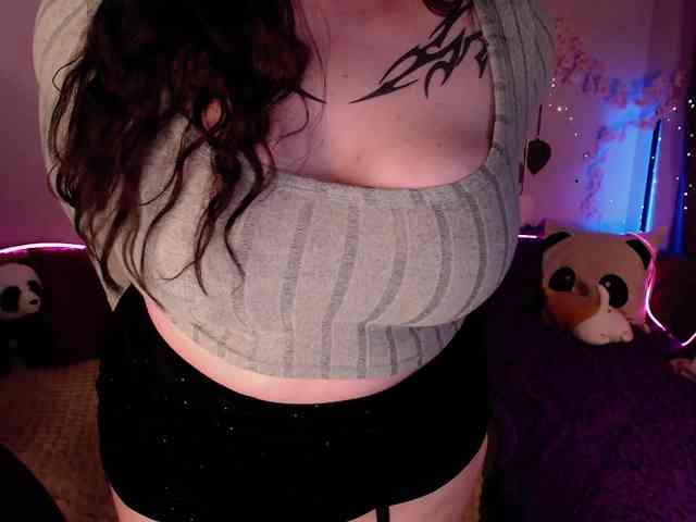 Tenderly-xo webcam