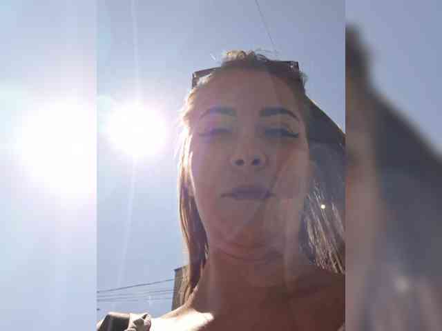 Riskygirl webcam