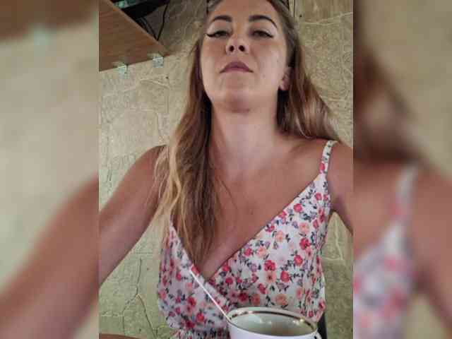 Riskygirl webcam