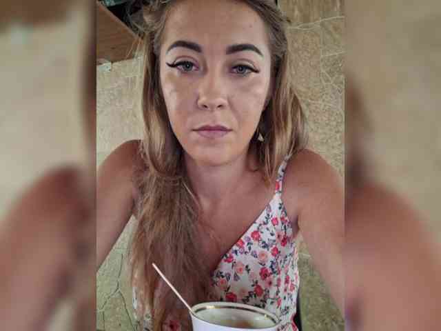 Riskygirl webcam